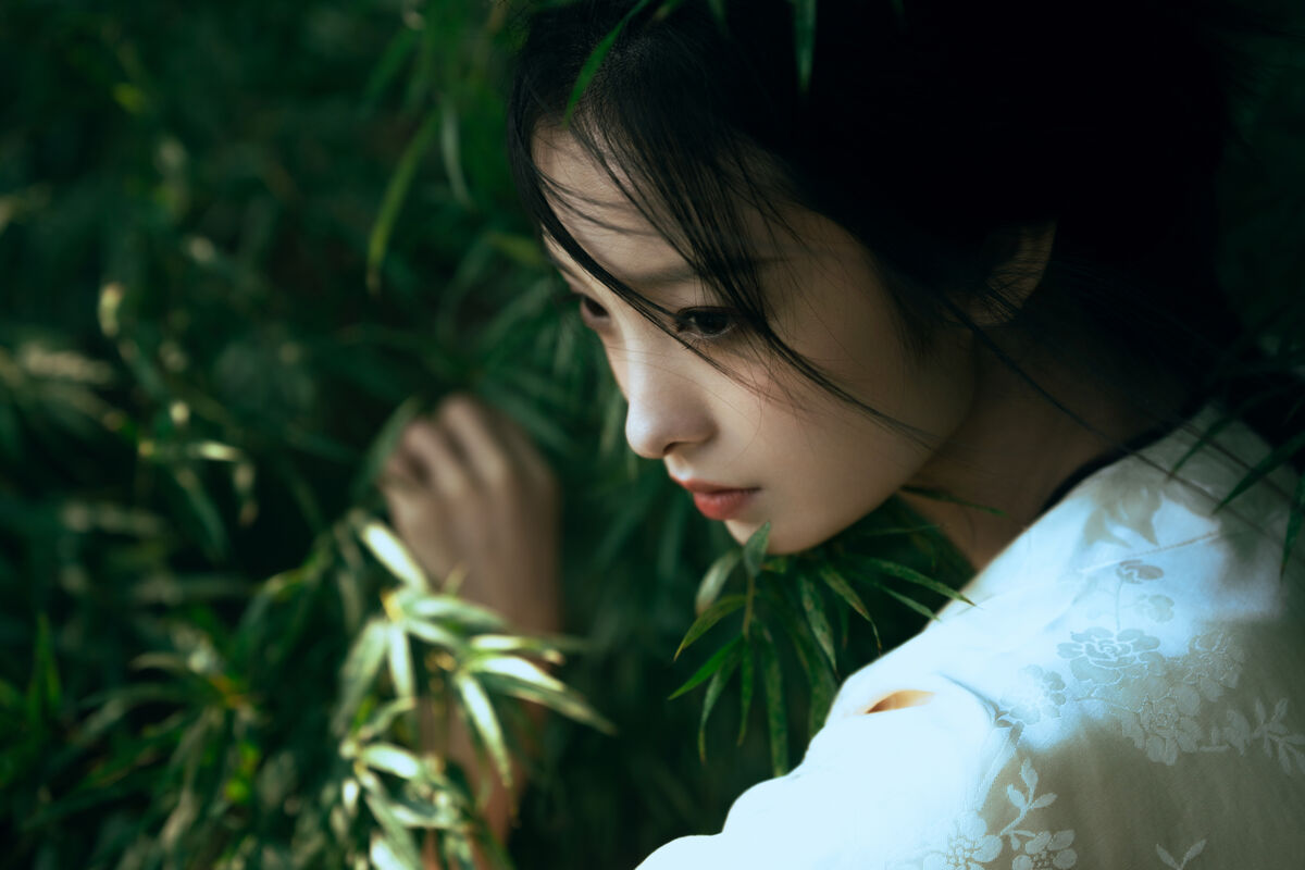 YiTuYu艺图语 Vol.8893 Li Yu Ayu