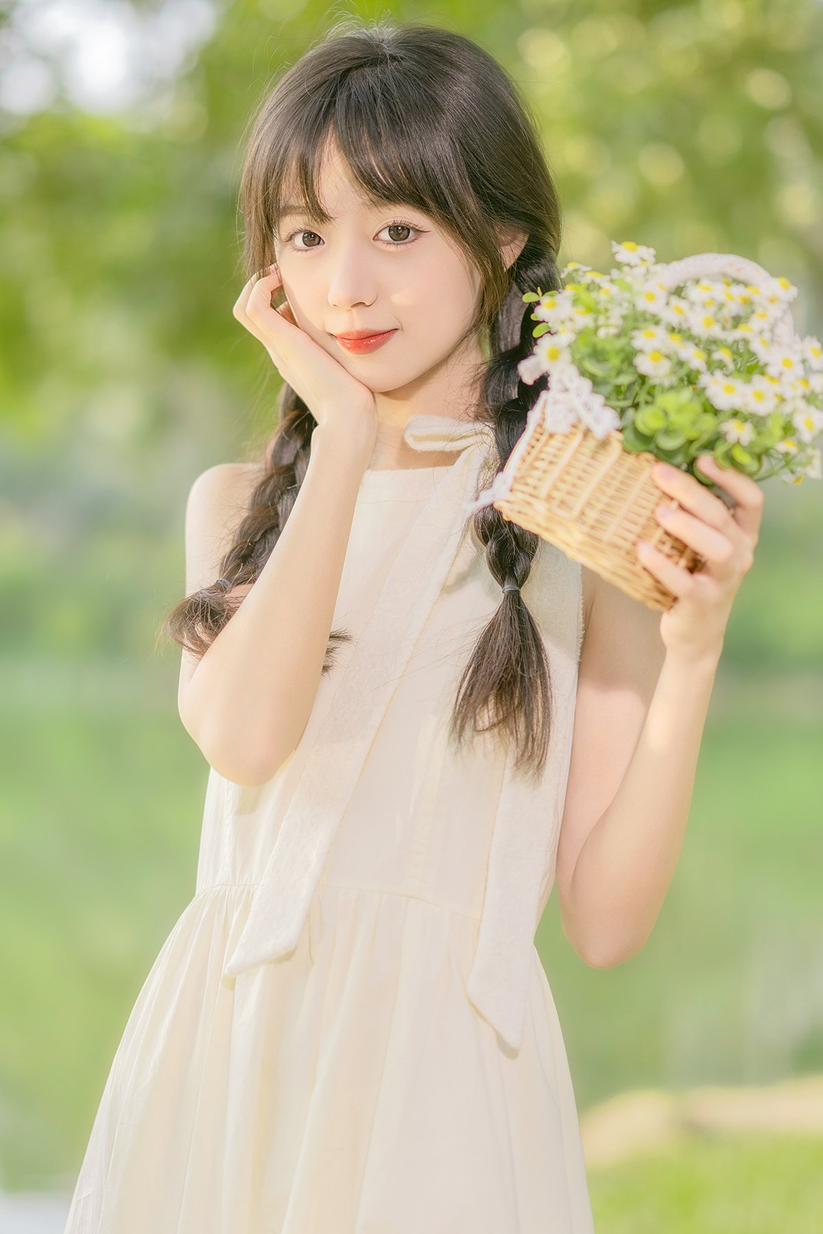 YiTuYu艺图语 Vol.8896 Mei Mei Xiao Yu