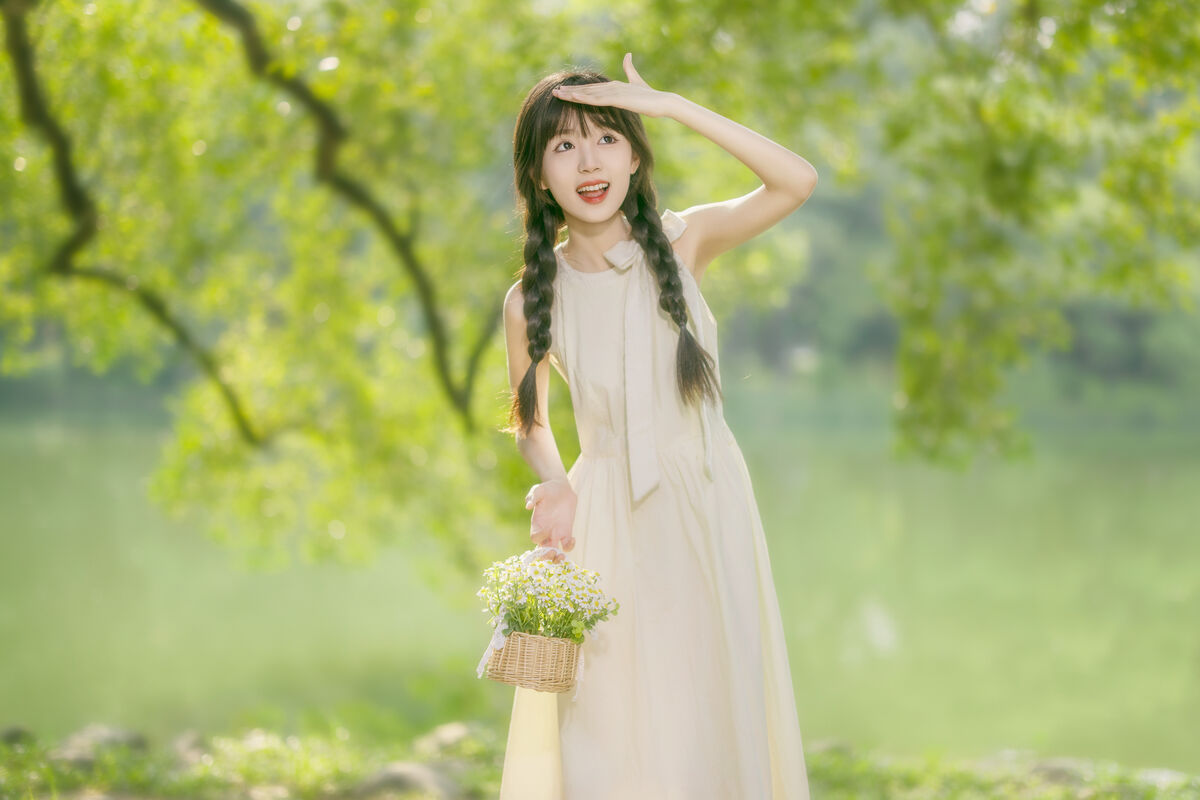 YiTuYu艺图语 Vol.8896 Mei Mei Xiao Yu