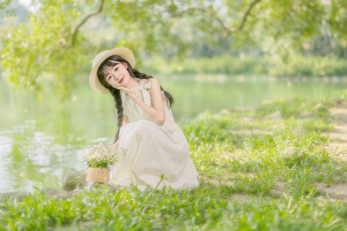 YiTuYu艺图语 Vol.8896 Mei Mei Xiao Yu
