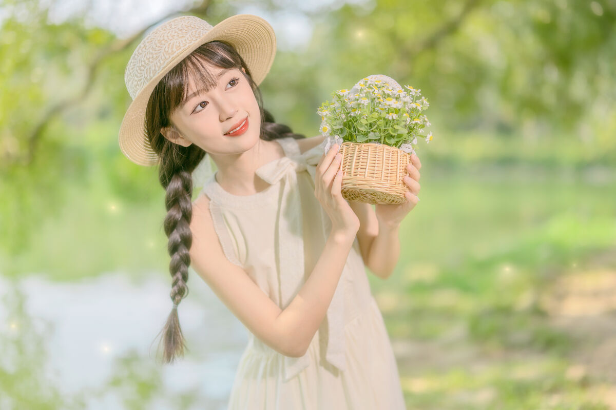 YiTuYu艺图语 Vol.8896 Mei Mei Xiao Yu
