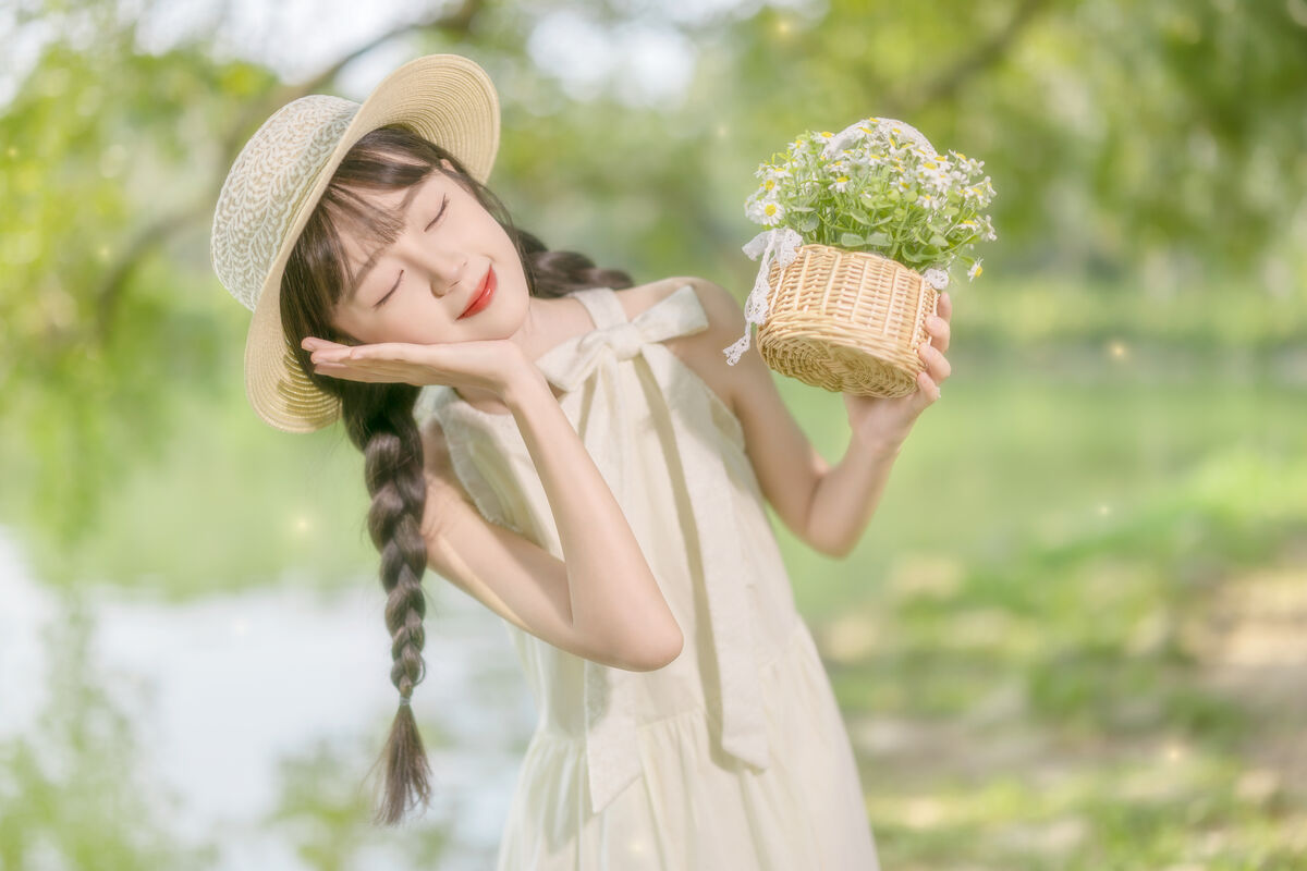 YiTuYu艺图语 Vol.8896 Mei Mei Xiao Yu
