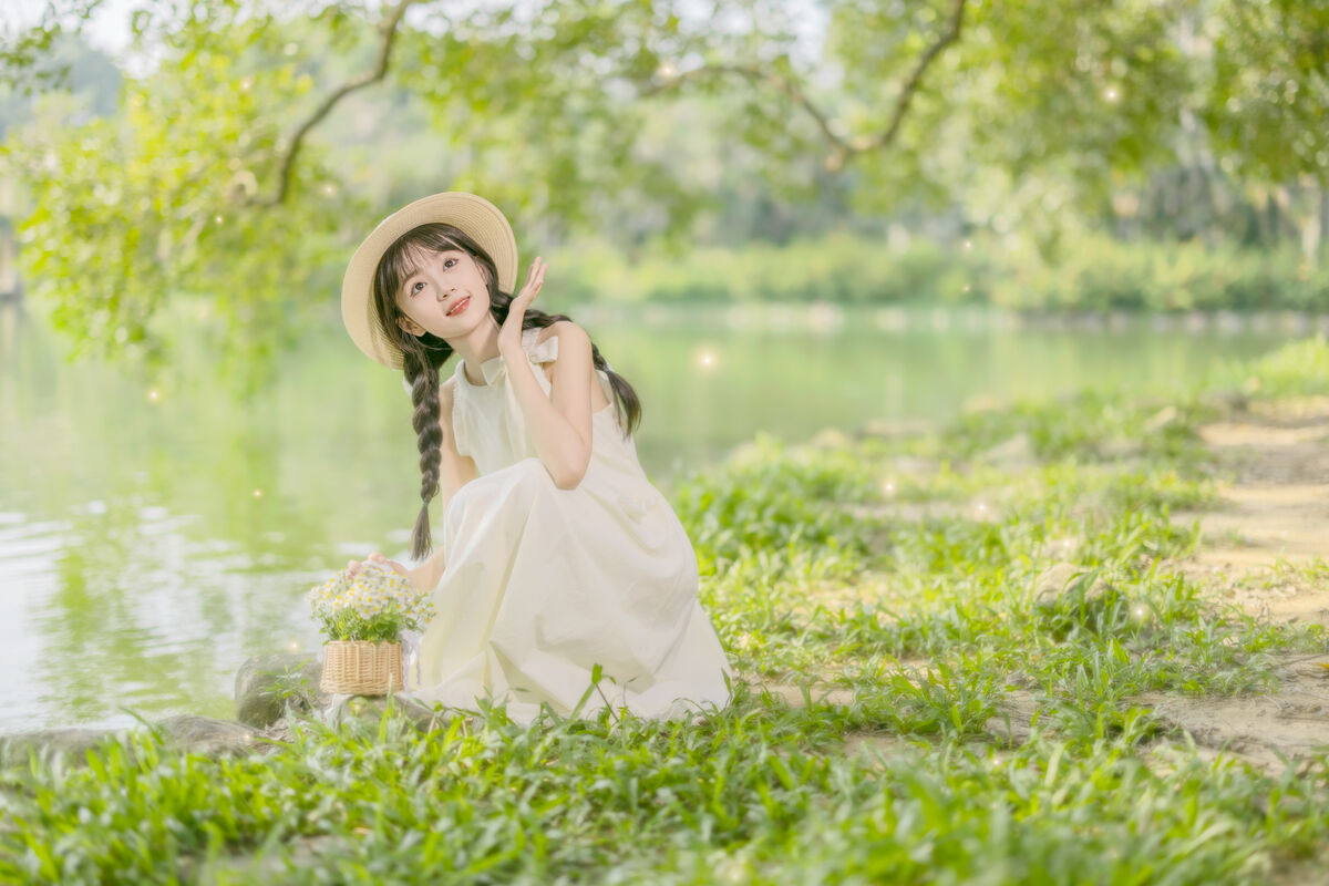 YiTuYu艺图语 Vol.8896 Mei Mei Xiao Yu