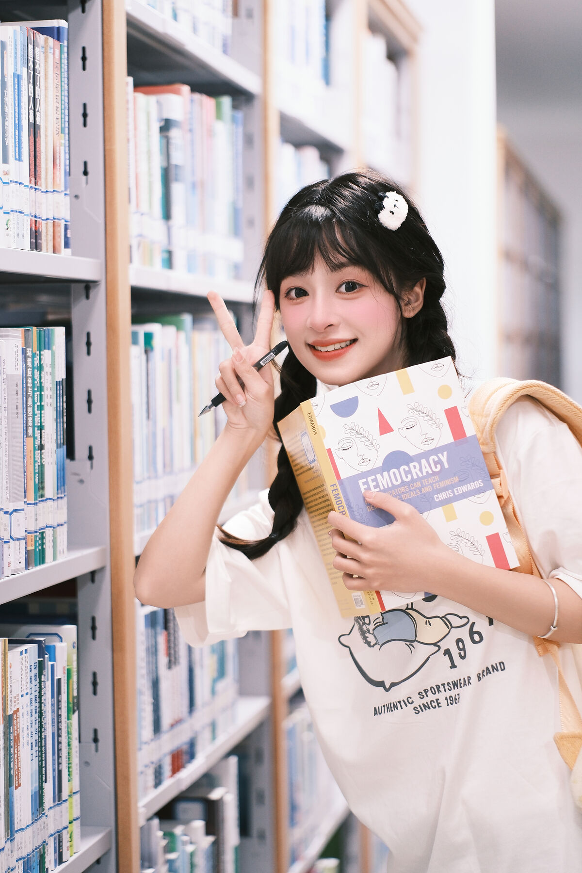 YiTuYu艺图语 Vol.8898 Xia Yu Xiao Nian