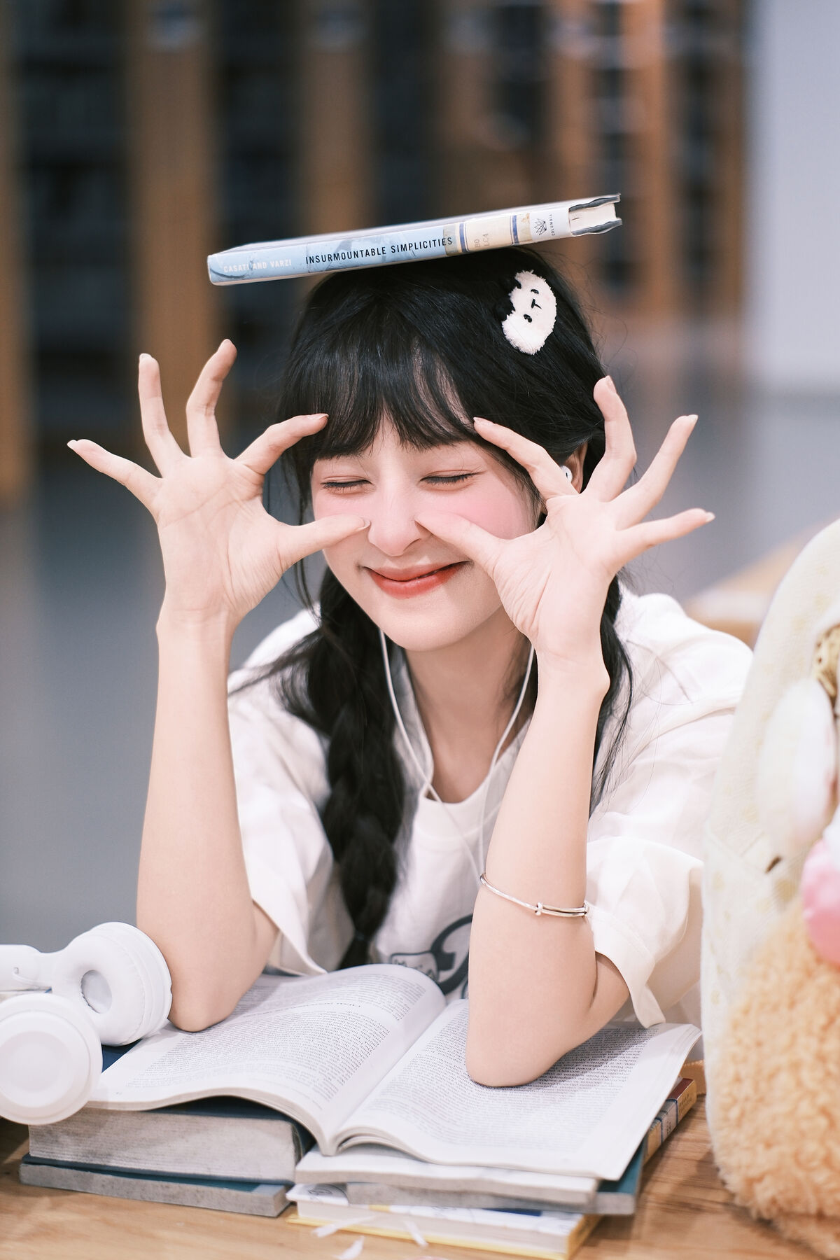 YiTuYu艺图语 Vol.8898 Xia Yu Xiao Nian
