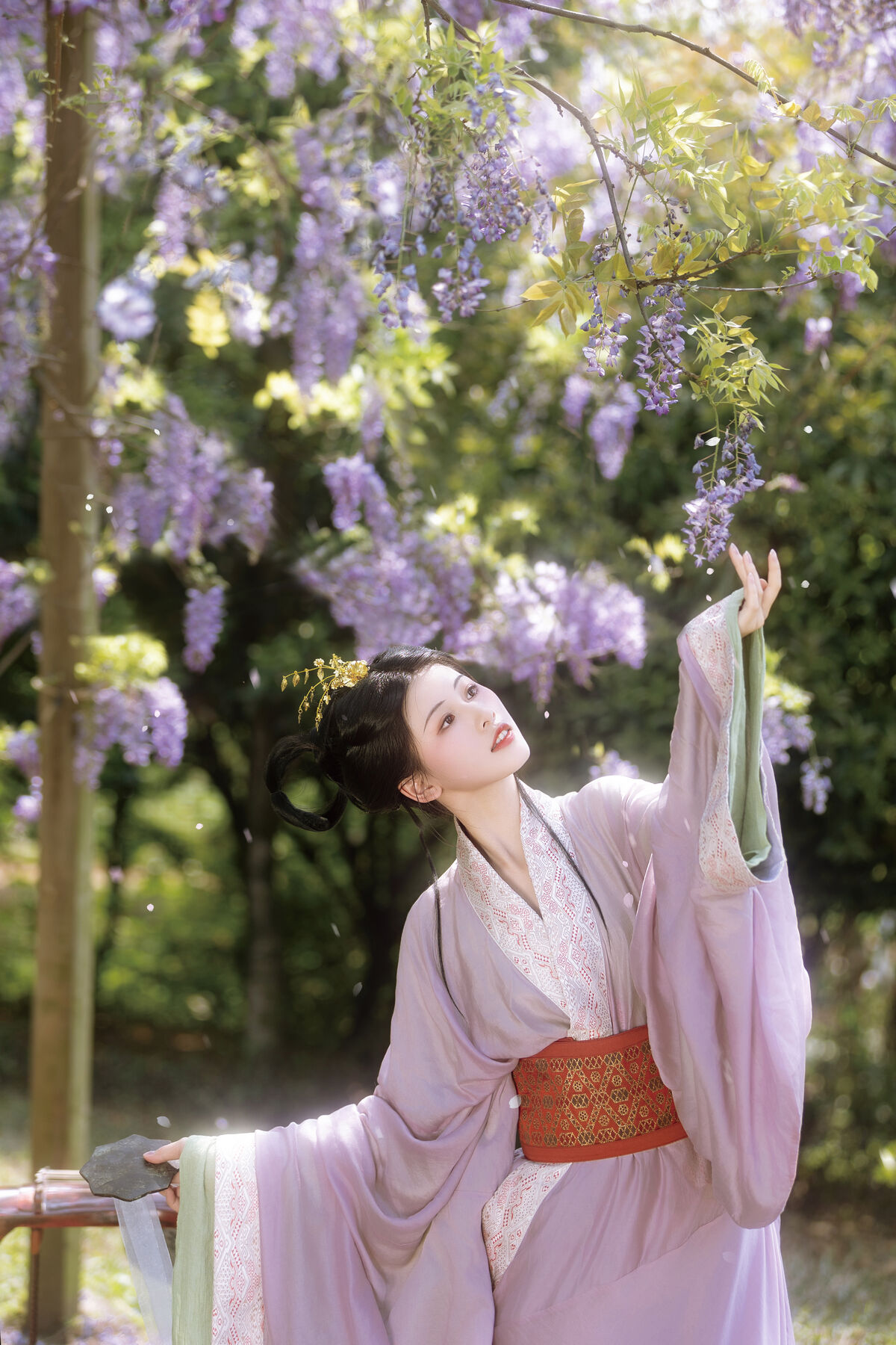 YiTuYu艺图语 Vol.8900 Xiao Y Jin Tian Ye Hen Kai Xin