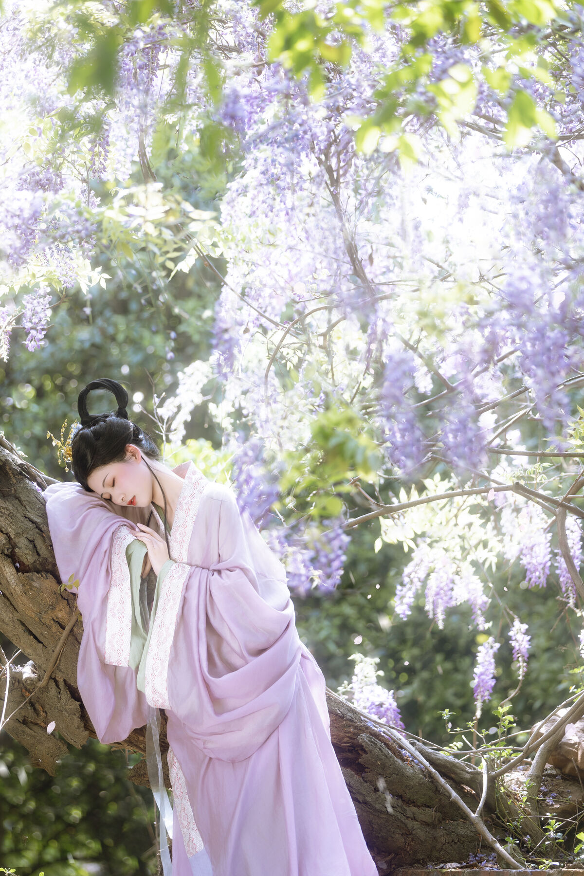 YiTuYu艺图语 Vol.8900 Xiao Y Jin Tian Ye Hen Kai Xin