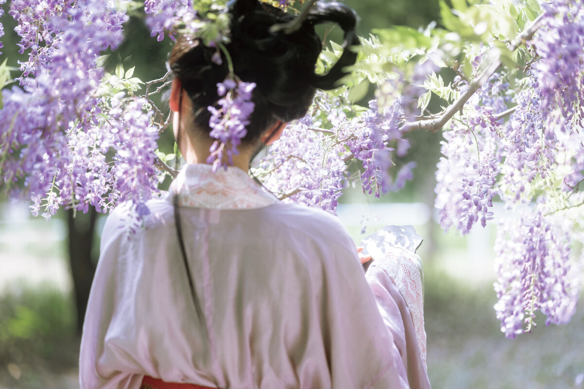 YiTuYu艺图语 Vol.8900 Xiao Y Jin Tian Ye Hen Kai Xin