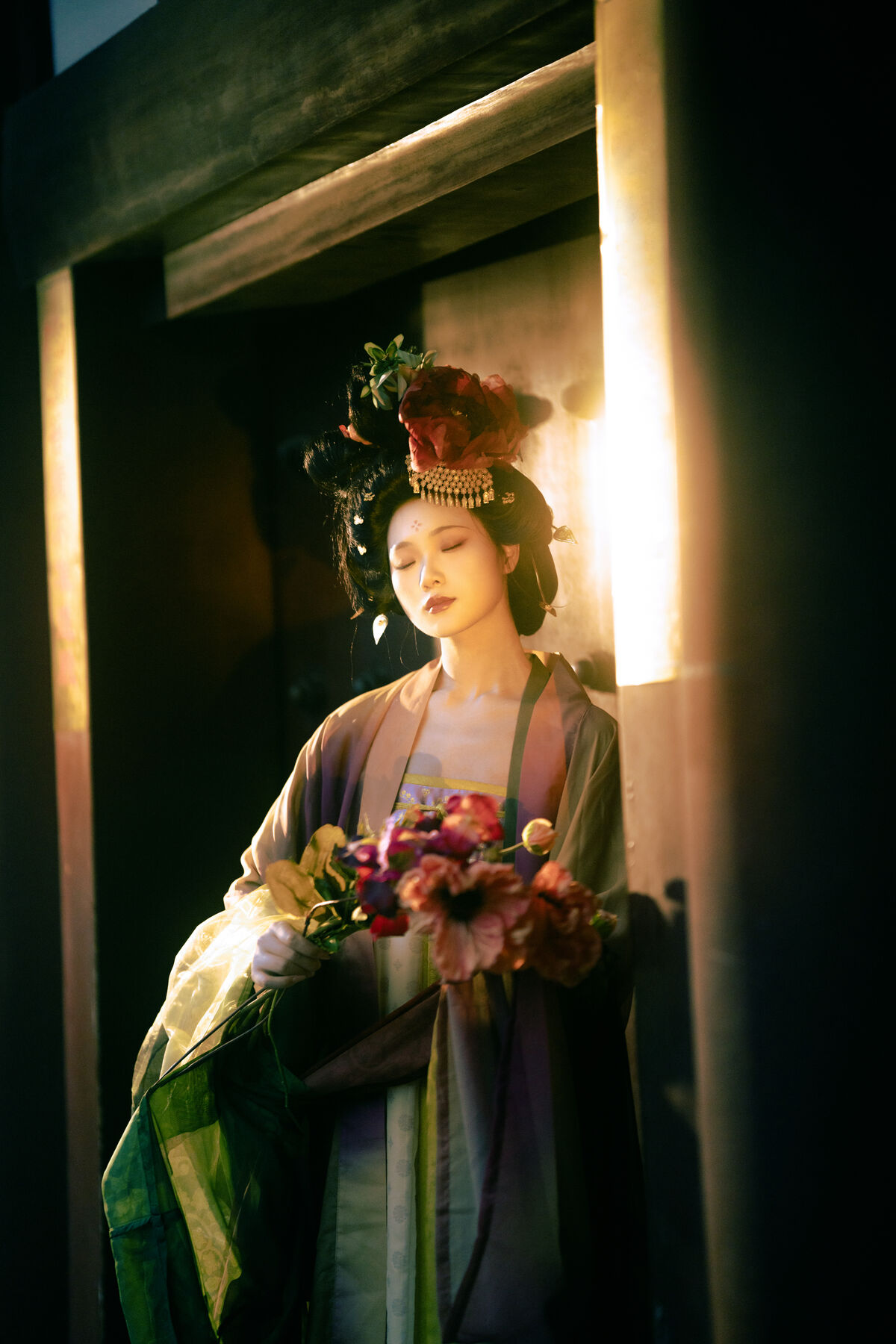 YiTuYu艺图语 Vol.8903 Yue Yue