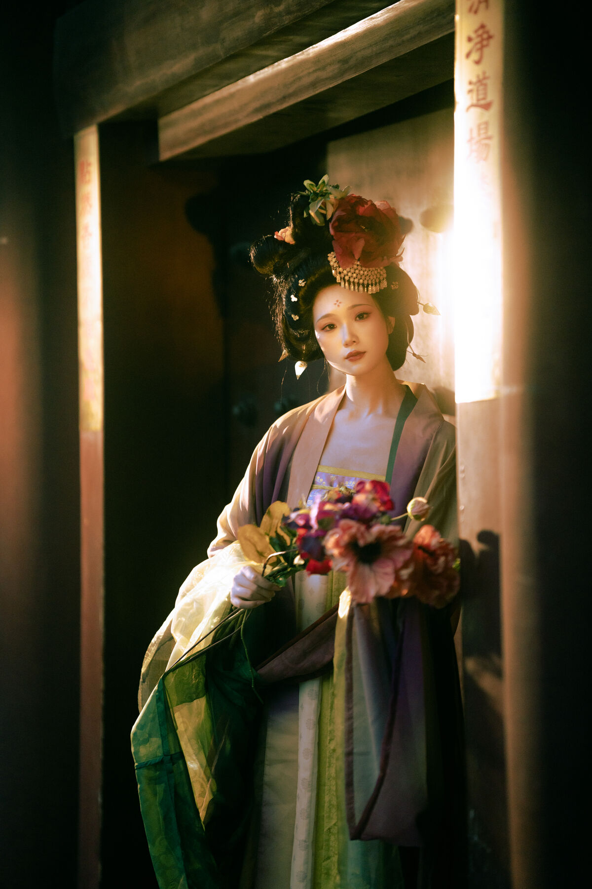 YiTuYu艺图语 Vol.8903 Yue Yue