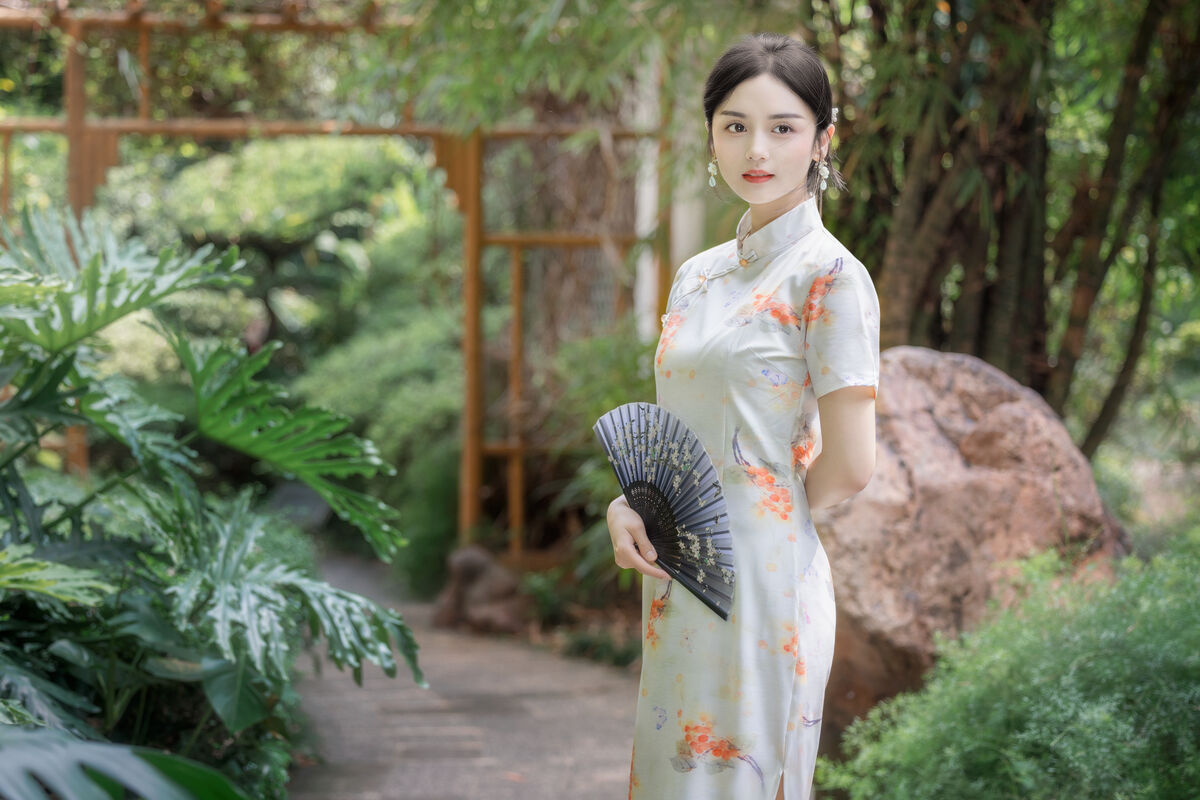 YiTuYu艺图语 Vol.8904 Yi Ming