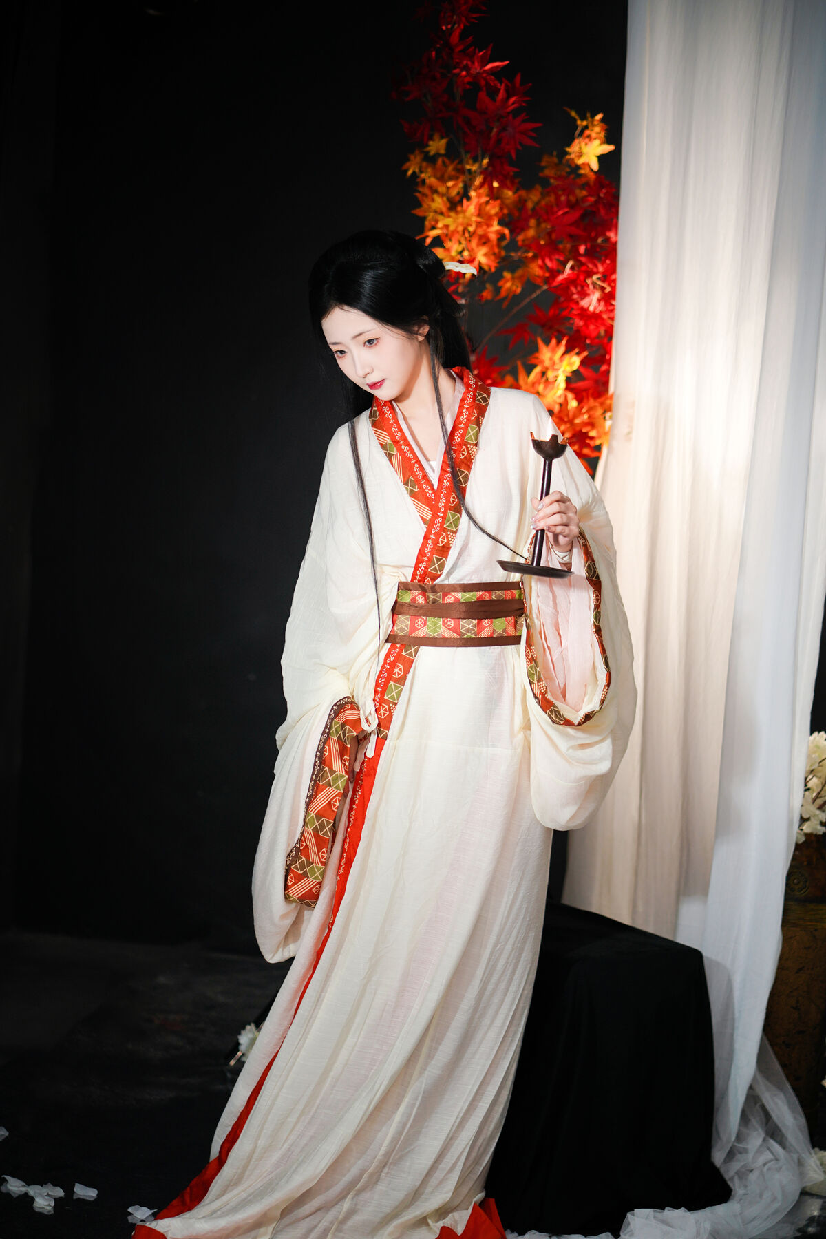 YiTuYu艺图语 Vol.8905 Tu Ya W