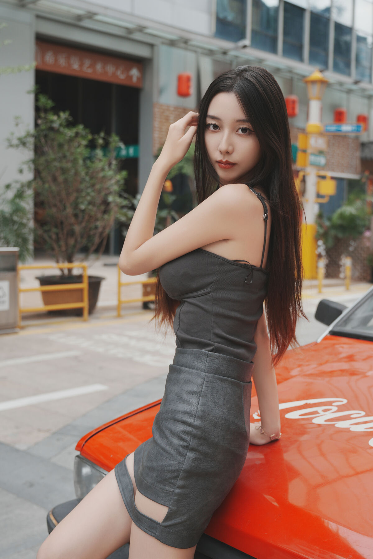 YiTuYu艺图语 Vol.8906 Yin Zi Er