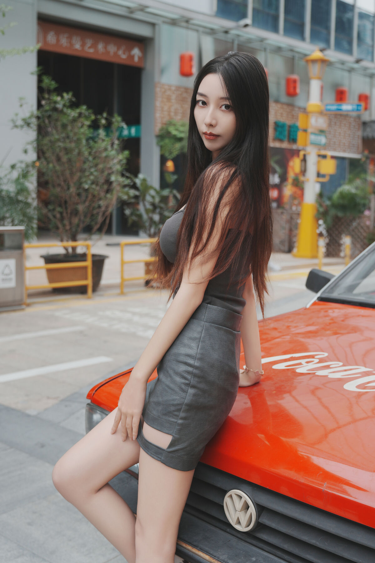 YiTuYu艺图语 Vol.8906 Yin Zi Er