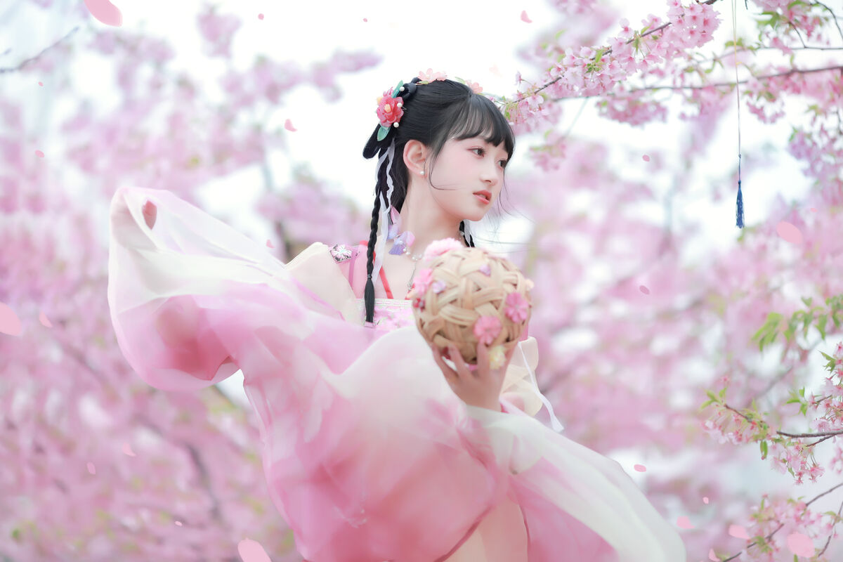 YiTuYu艺图语 Vol.8908 Xiao Wang Sui Bin Bin