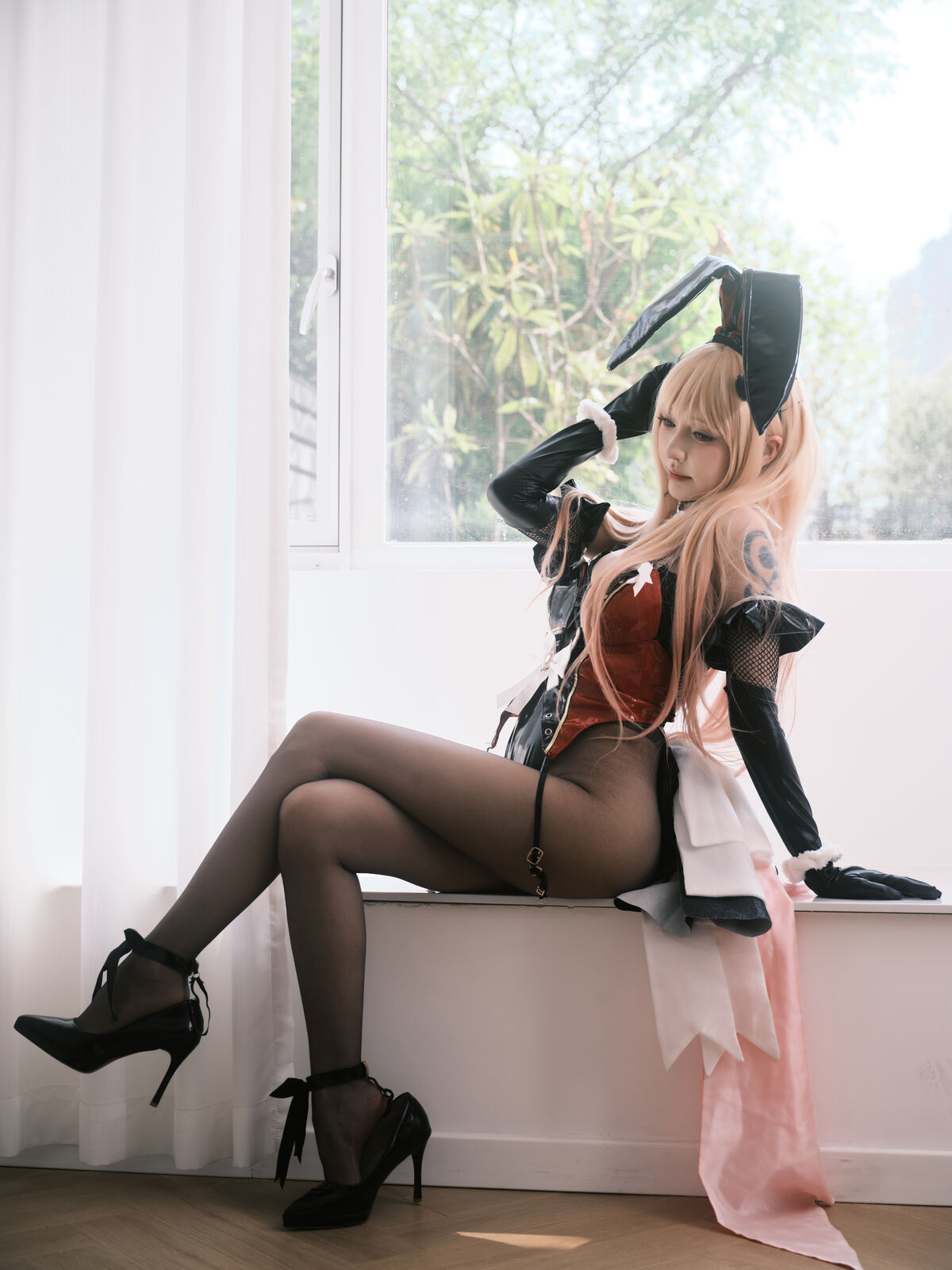 YiTuYu艺图语 Vol.8909 Xia Shu You Ren Zhang