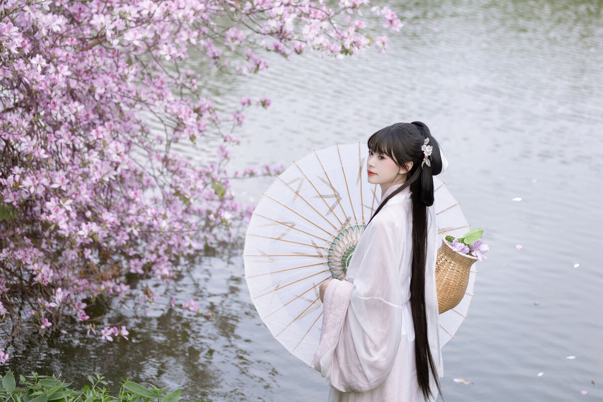 YiTuYu艺图语 Vol.8912 Qiao Qiao