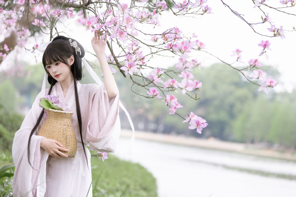 YiTuYu艺图语 Vol.8912 Qiao Qiao