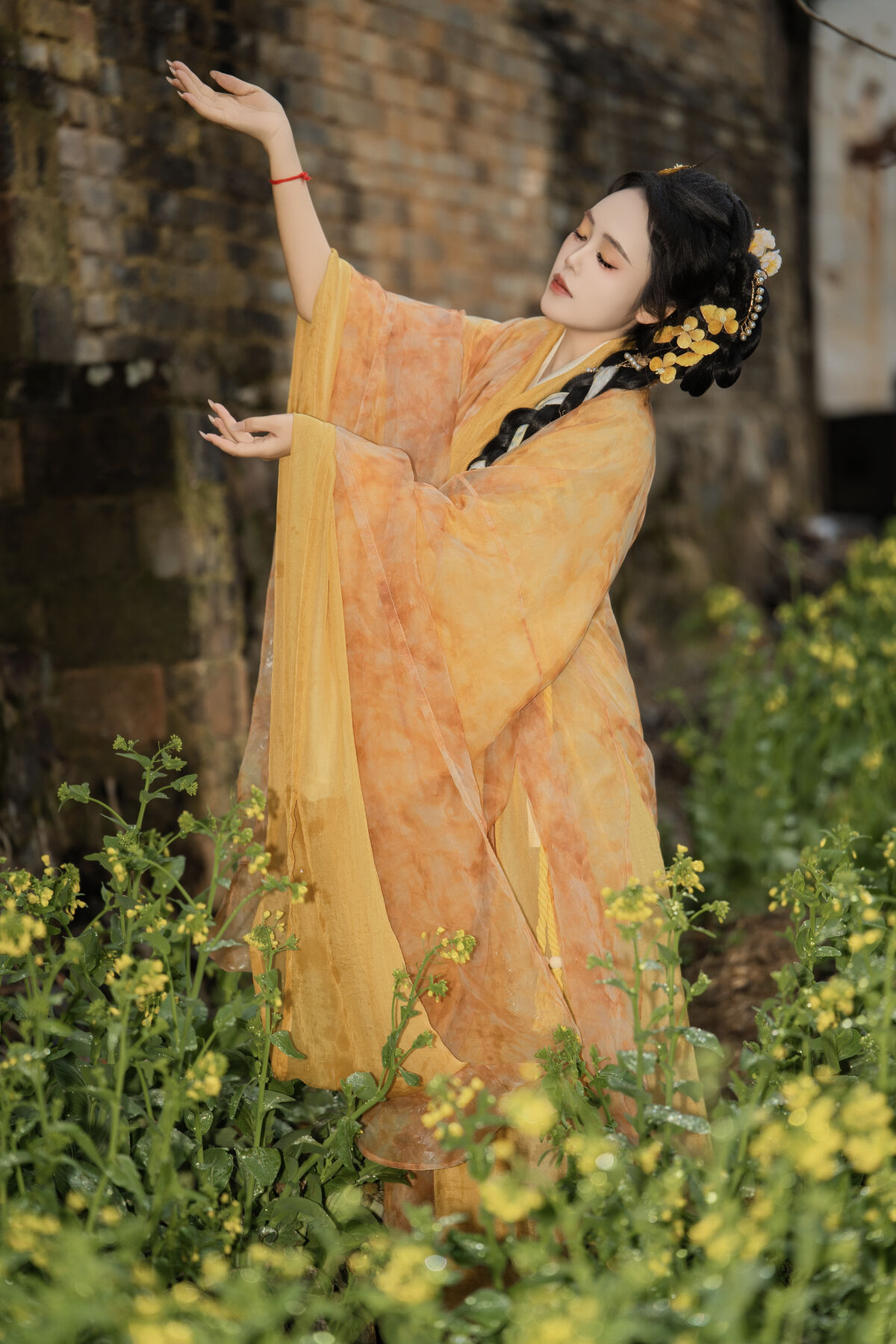 YiTuYu艺图语 Vol.8913 Zhou Feng Qin