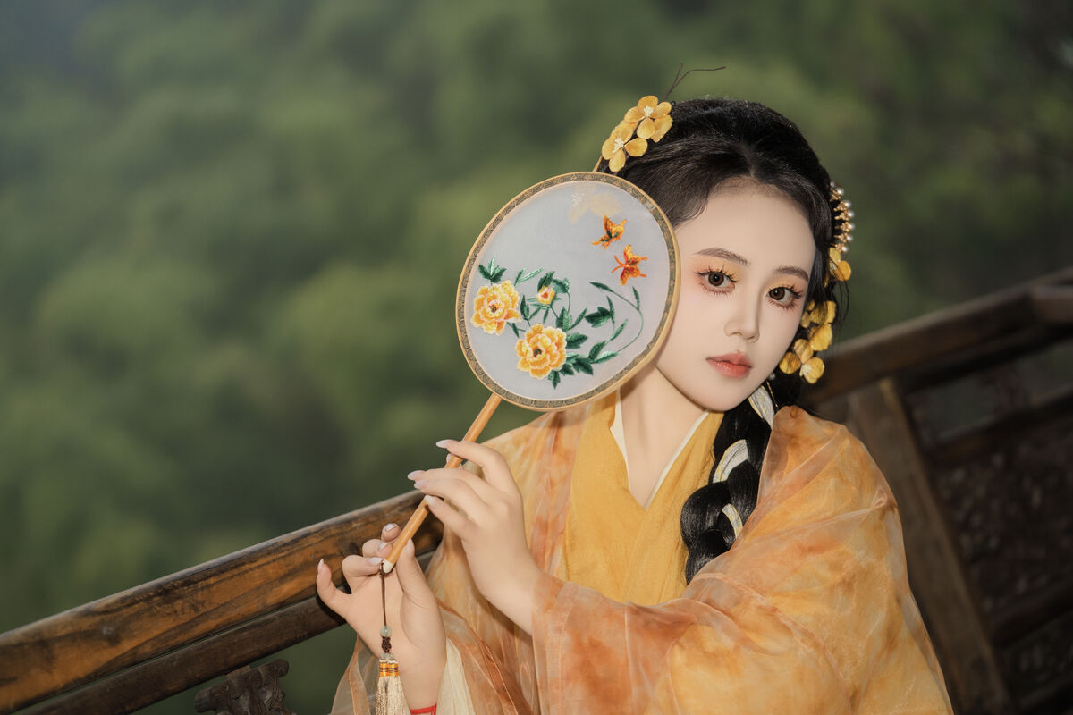 YiTuYu艺图语 Vol.8913 Zhou Feng Qin