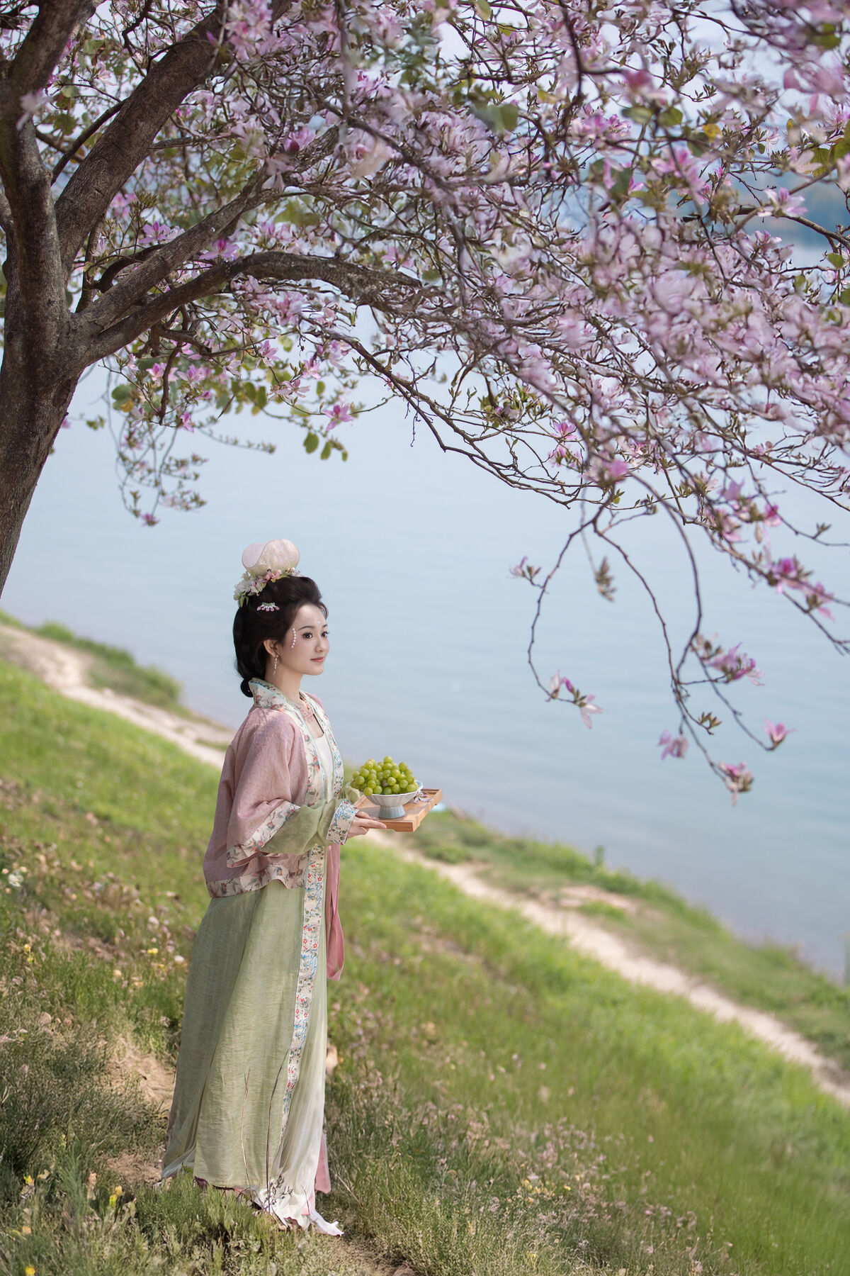 YiTuYu艺图语 Vol.8918 Jiu Shi Jiao Mei Nan A