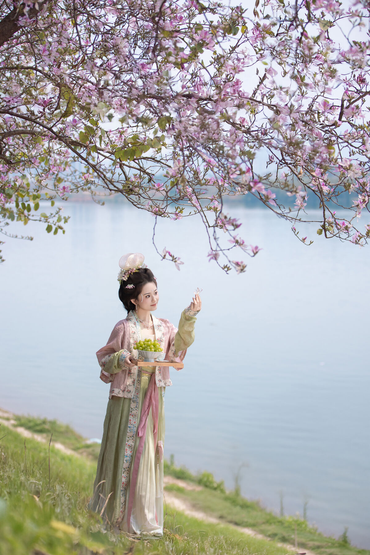 YiTuYu艺图语 Vol.8918 Jiu Shi Jiao Mei Nan A