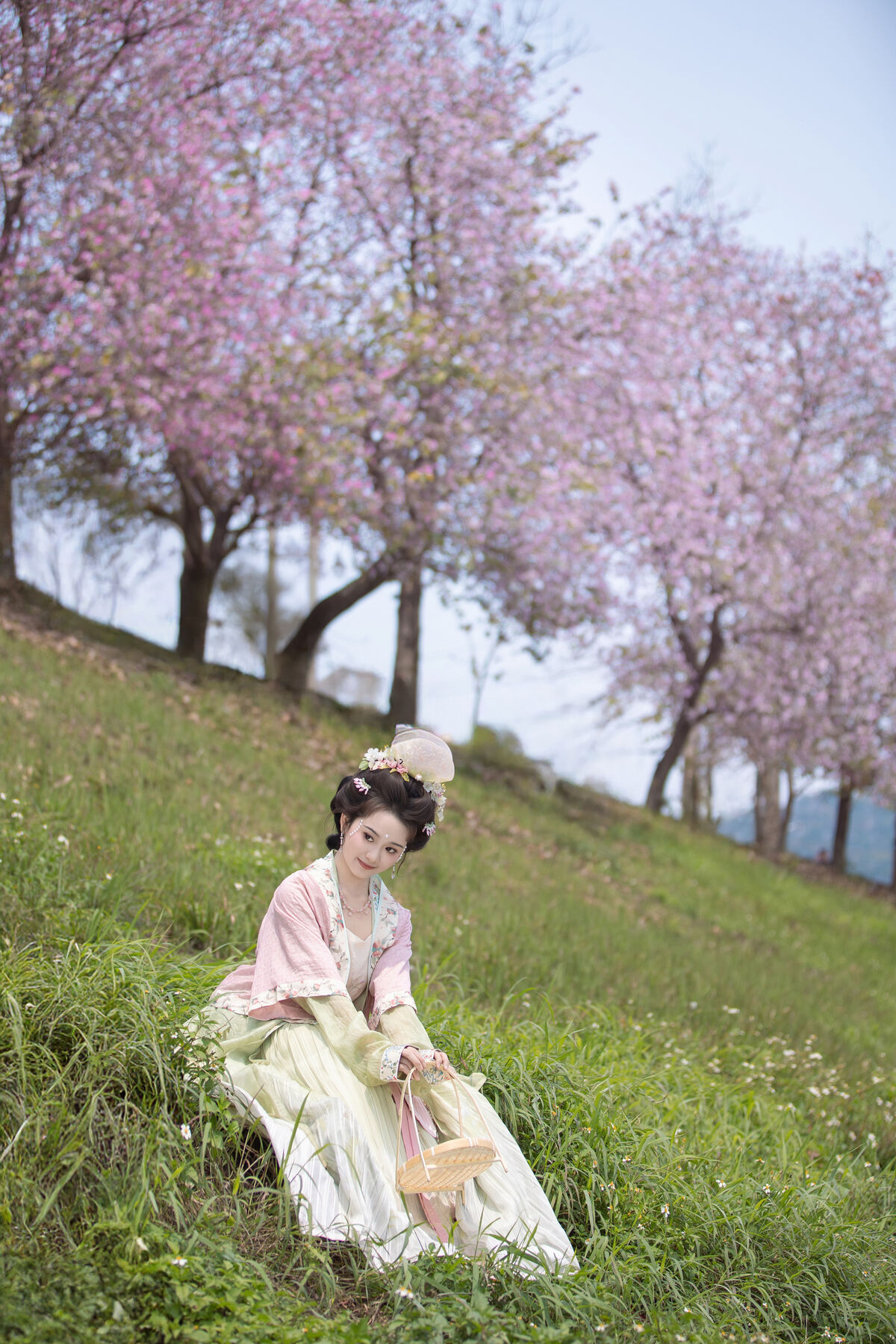 YiTuYu艺图语 Vol.8918 Jiu Shi Jiao Mei Nan A