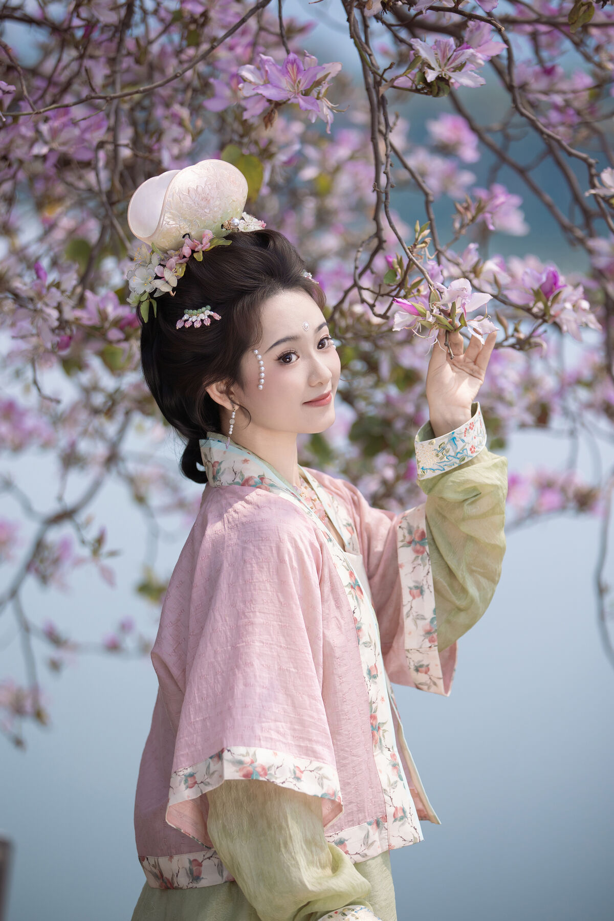 YiTuYu艺图语 Vol.8918 Jiu Shi Jiao Mei Nan A