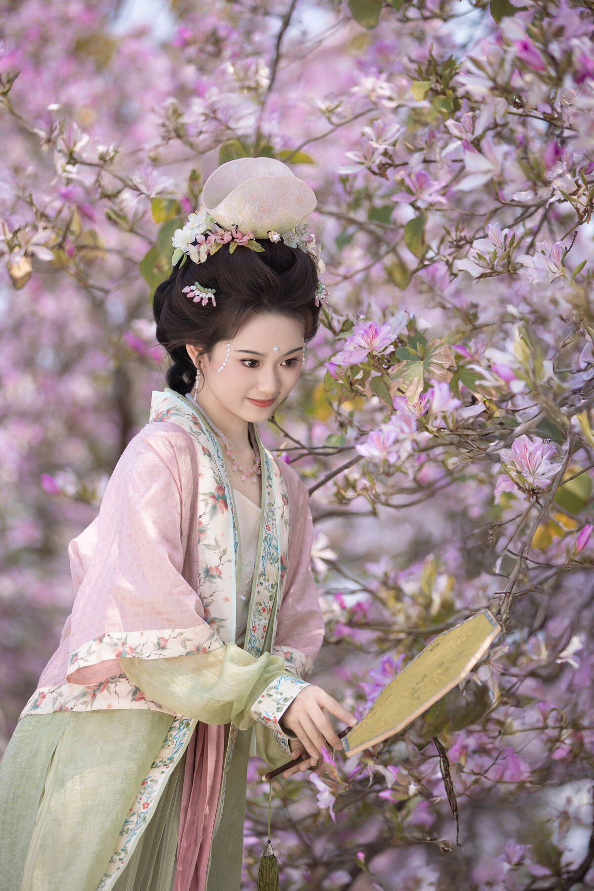 YiTuYu艺图语 Vol.8918 Jiu Shi Jiao Mei Nan A