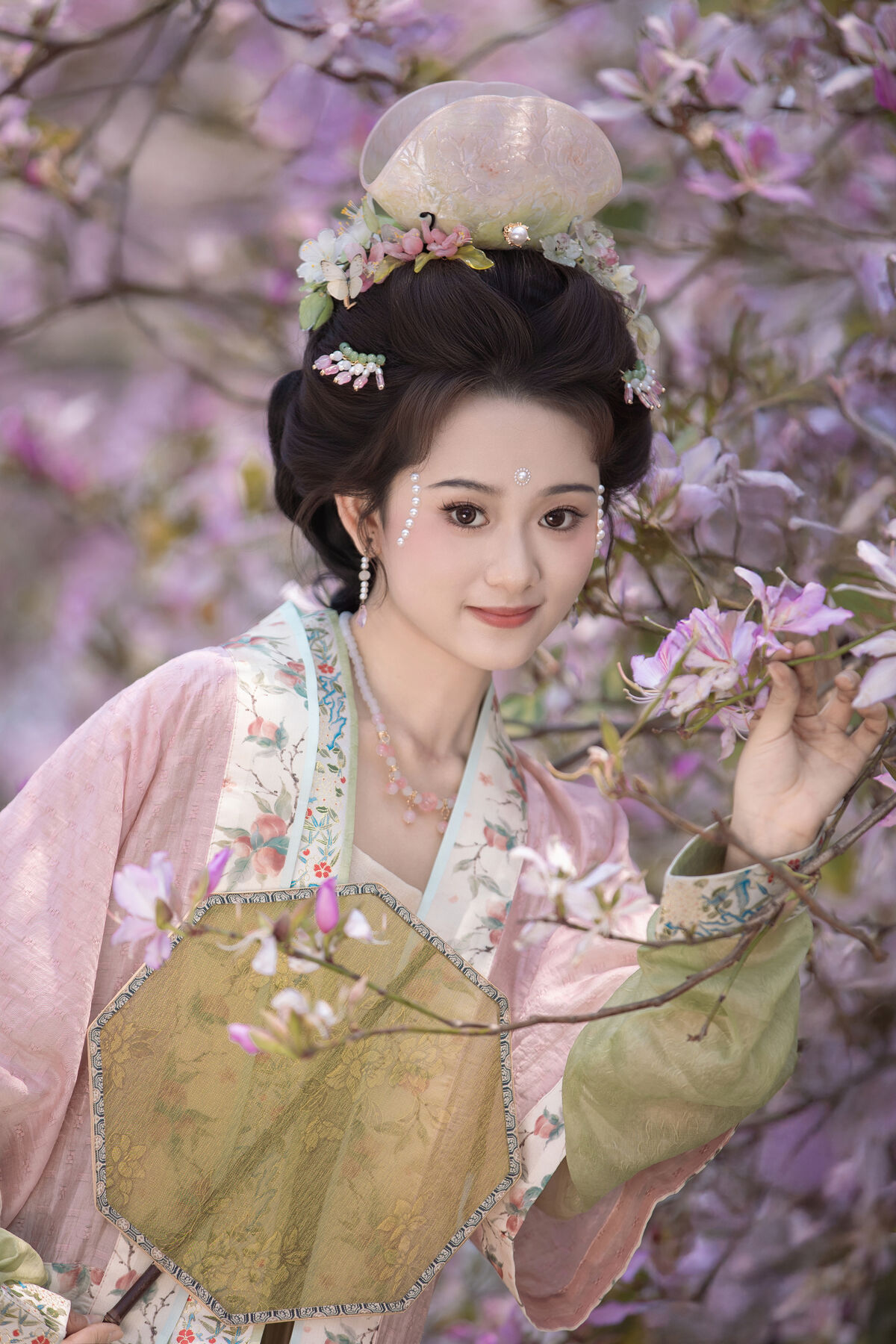 YiTuYu艺图语 Vol.8918 Jiu Shi Jiao Mei Nan A