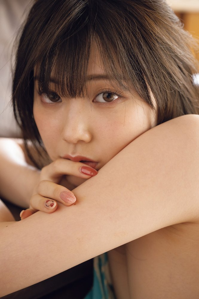 石川澪 Cカップおっぱいの激かわヌード画像！