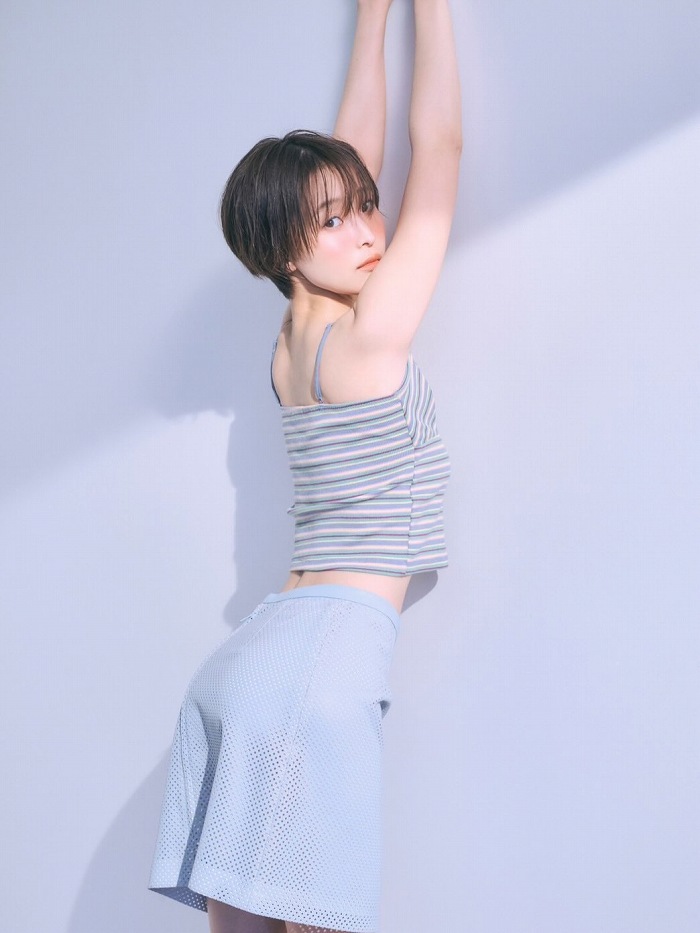 渡邊渚 おっぱいが凄い水着グラビア他画像！