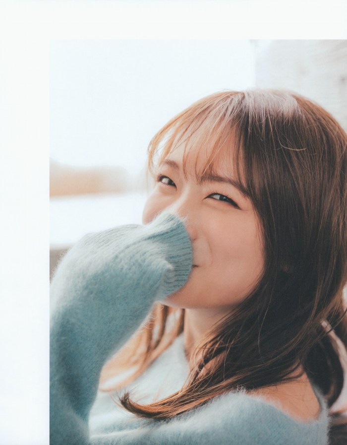 秋元真夏 激かわな水着・ランジェリー画像！