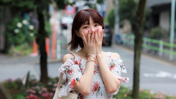 いけちゃん 細身でEカップの水着グラビア画像！