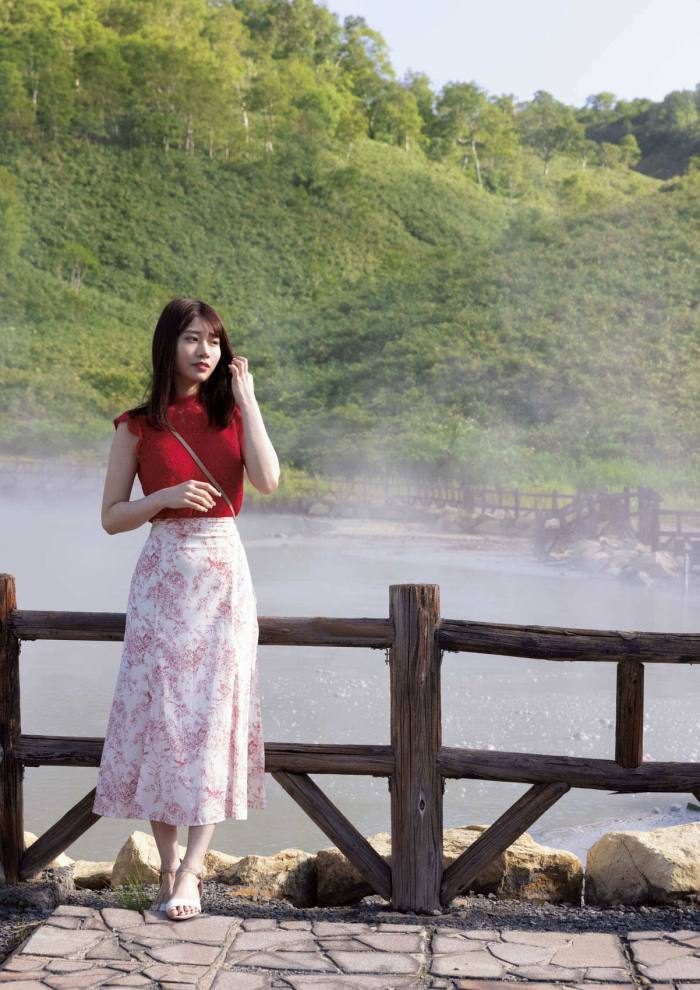 河北彩伽 絵になるEカップ美乳のヌード画像！