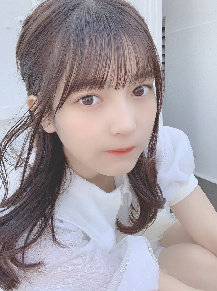 黒嵜菜々子 ふわふわボインの水着グラビア画像！