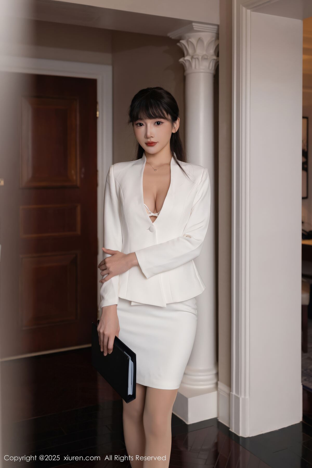 XiuRen秀人网 No.11042 Lu Xuan Xuan