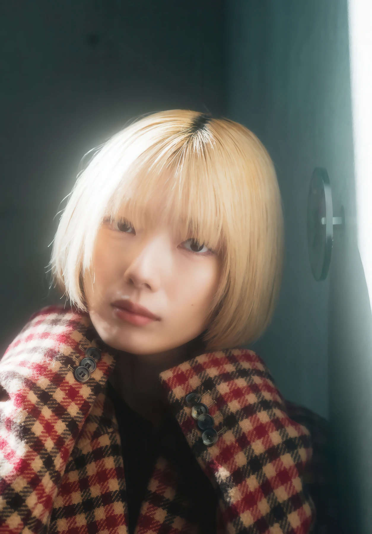 Karin Fujiyoshi 藤吉夏鈴, Shonen Magazine 2026 No.15 (週刊少年マガジン 2026年15号)