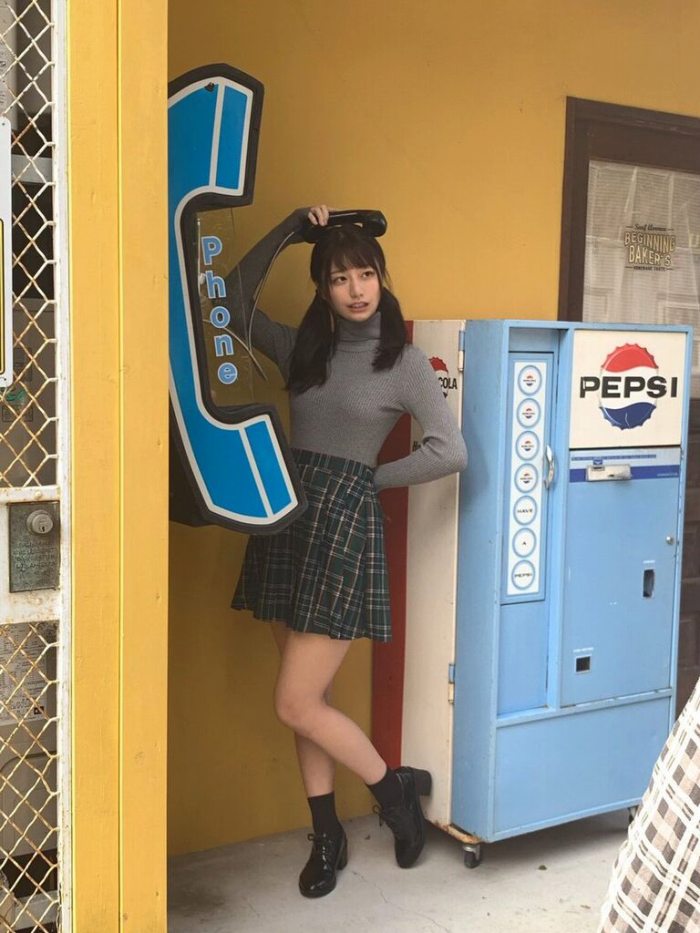 鈴木優香 ちょっと脱ぎすぎ水着グラビア画像！