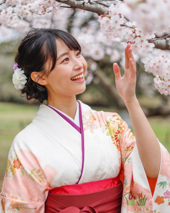 渡邊渚 おっぱいが凄い水着グラビア他画像！