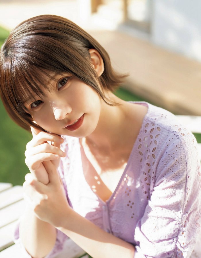 えなこ 過去のグラビア画像