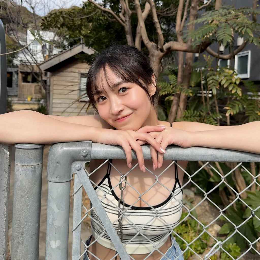 溝端葵 激かわボインな水着グラビア画像ほか！