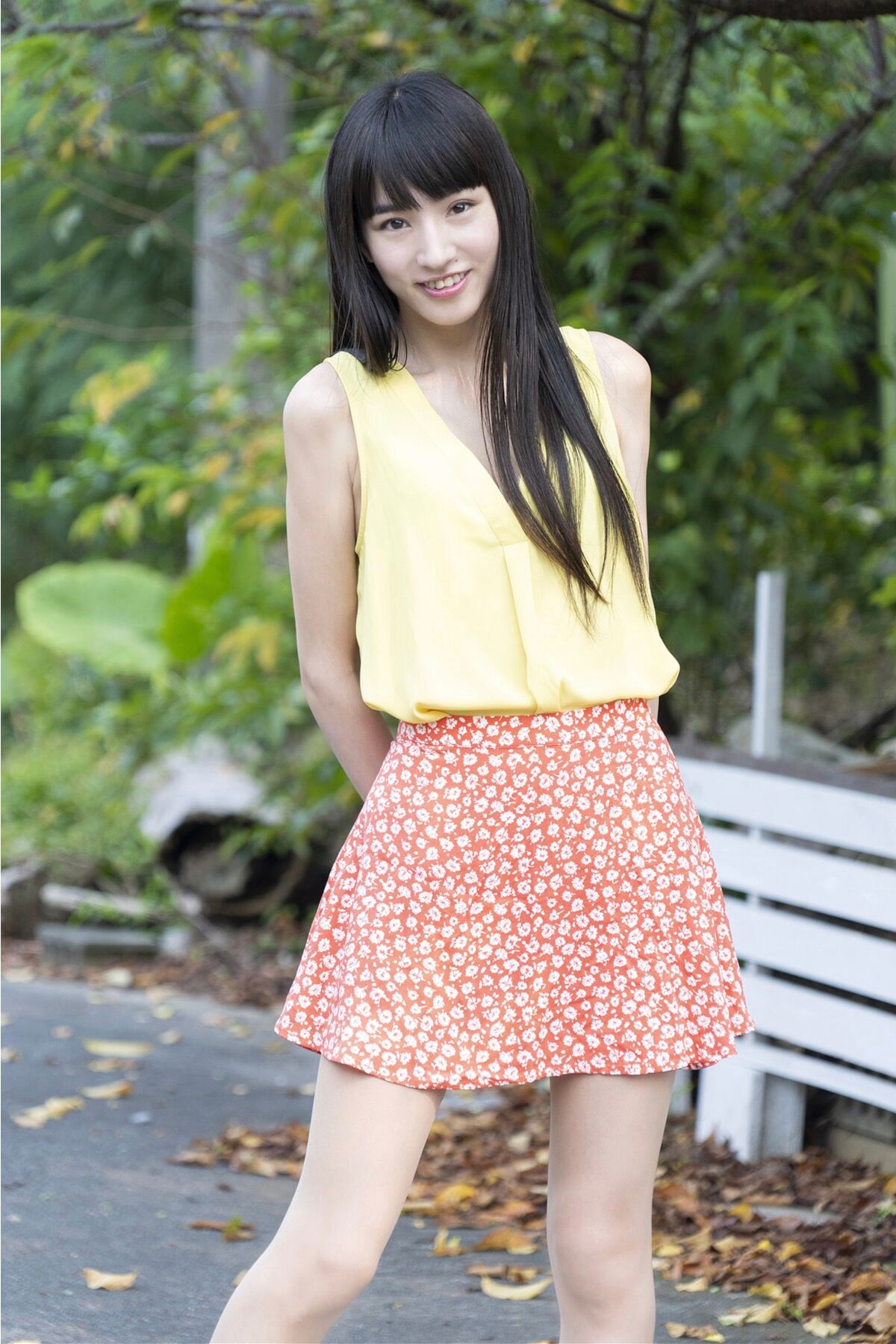 Mai Yasuda 保田真愛 - Bizarre Beautiful Butt 猟奇的な美尻 Part01