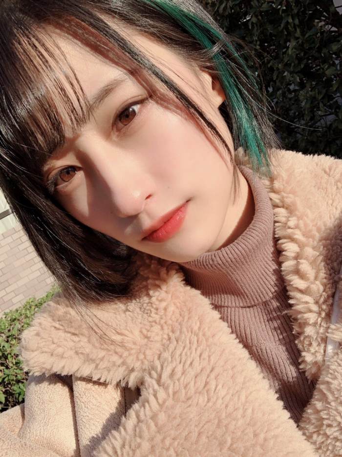 澄田綾乃 はみ出るFカップの水着グラビア画像！