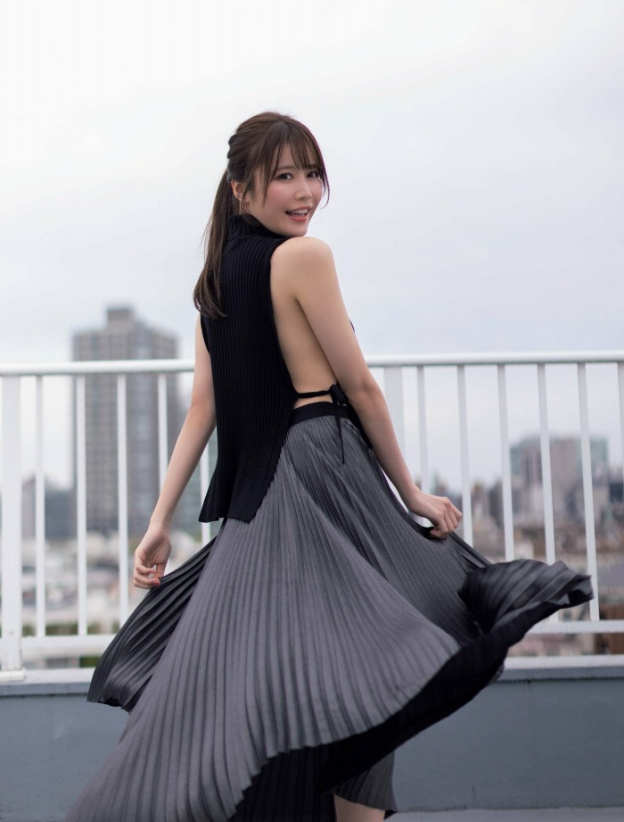 小日向ゆか 萌えるEカップの水着グラビア画像！