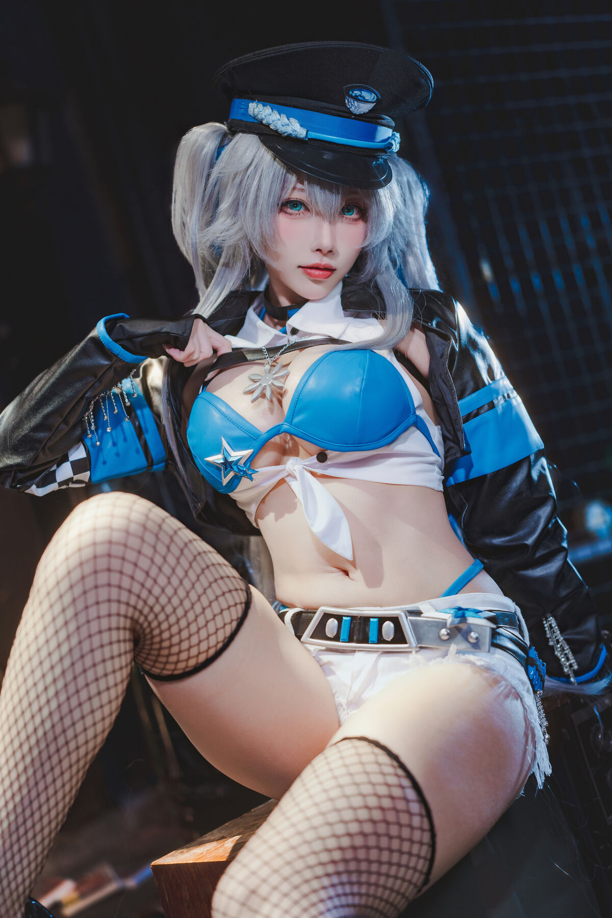 Coser@宮本桜 - 交错战线 刃齿女警