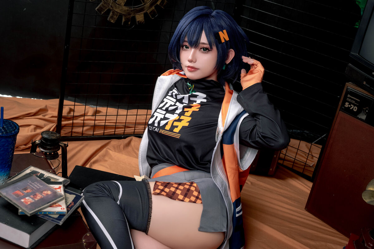 Coser@Messie Huang - Bella