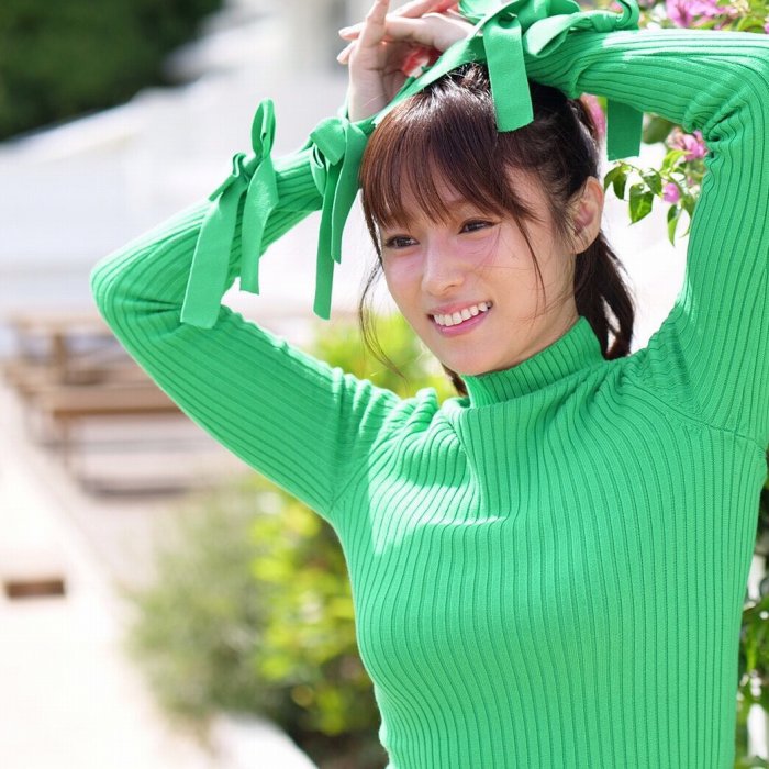 深田恭子 ムッチリ水着＆下着グラビア画像！