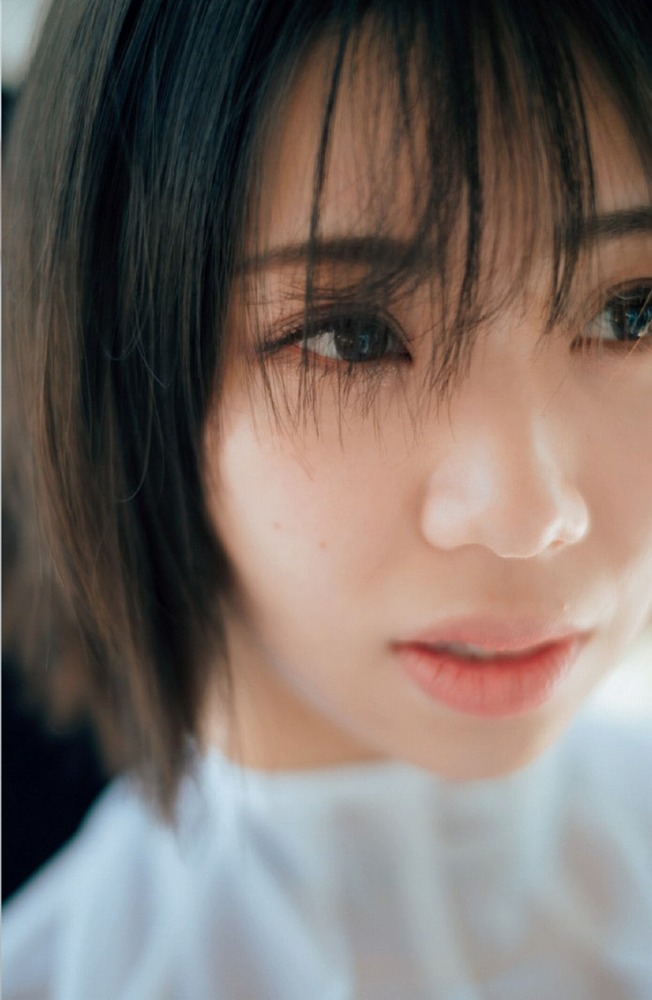 鈴木ふみ奈 Iカップの水着グラビア画像ほか！