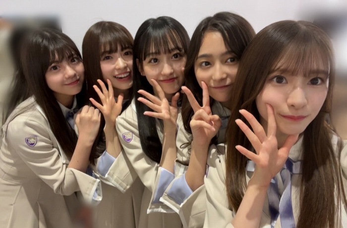 菅原咲月 すべすべ美脚の激かわグラビア画像！